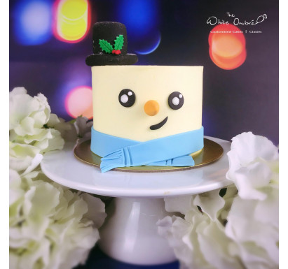 Snowman Petite Cake